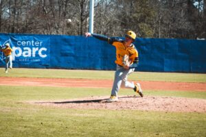 WVU gets 3-2 win over Georgia State to earn series split